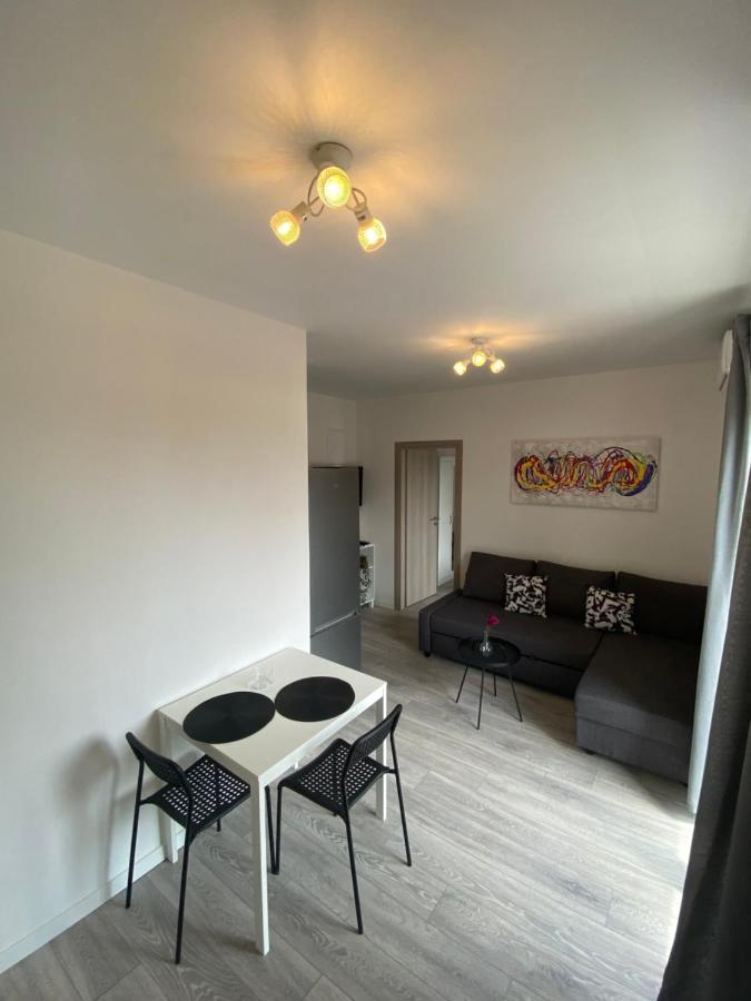 Apartments Ena Kastela Dış mekan fotoğraf