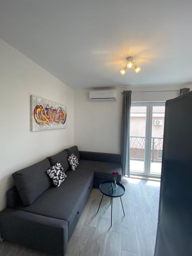 Apartments Ena Kastela Dış mekan fotoğraf